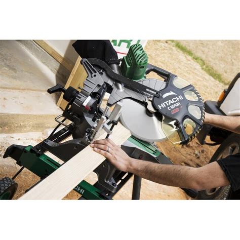 Hitachi 12 In 15 Amp Dual Bevel Compound Corded Miter Saw At