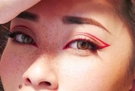 Creative Colored Eyeliner Looks From Instagram To Try