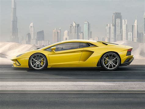 2020 Lamborghini Aventador S Pictures
