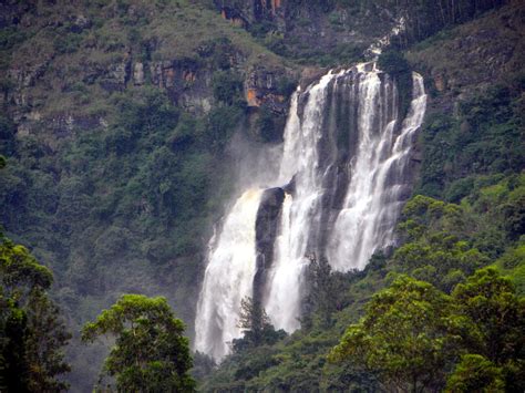 Safari Sri Lanka Bomburu Falls Widest Waterfall In Sri Lanka