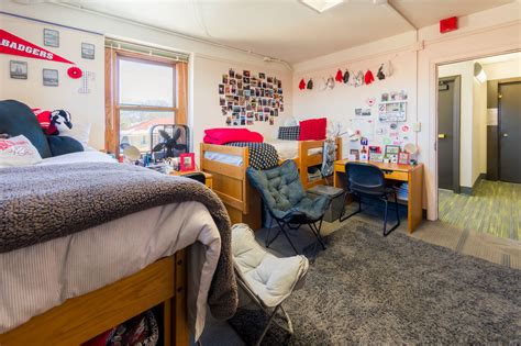 Pin By Uw Madison University Housing On Best Room Contest Girl