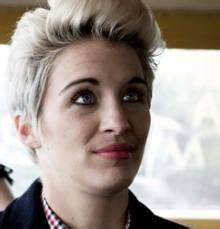 Like the film, this is england '86 stars thomas turgoose as shaun, although lol (vicky mcclure) and woody (joe. Vicky MCclure, (Lol, This is England '86) | Hair envy ...