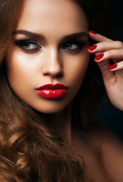 Pin By Sassy Lady On Make Up Beautiful Lips Gorgeous Eyes Beauty Face