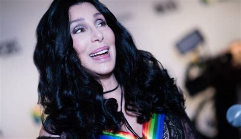 Cher has extended her here we go again tour with new dates in 2020. Cher anuncia nuevas fechas de su gira "Here We Go Again ...