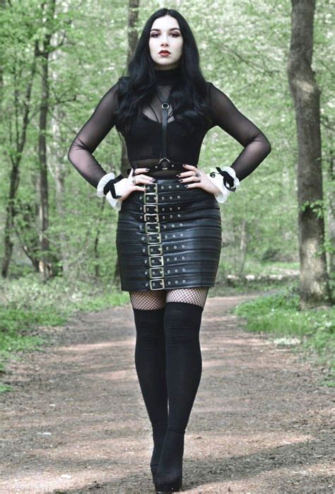 Cool Gothic Pictures Gothiclook Gothic Fashion Goth Fashion Gothic
