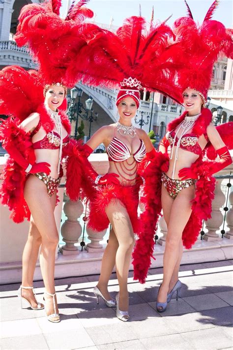 Las Vegas S Showgirls Las Vegas Showgirls Vegas Showgirls Twitter Vegas Showgirl