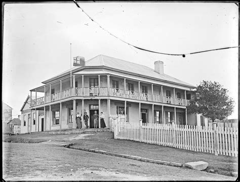 11 hanbury street, newcastle, nsw, australia. Platt's Hotel, Raymond Terrace, NSW, December 1895 | Flickr