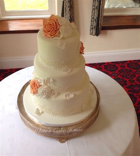 Pretty Wedding Cake With Sugar Roses And Edible Lace Detail Pretty