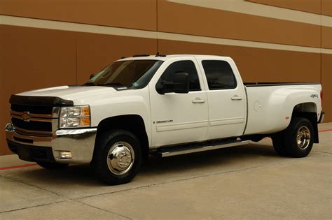 Sell Used 2009 Chevy Silverado 3500hd Ltz Crew Drw 4wd Diesel 1owner