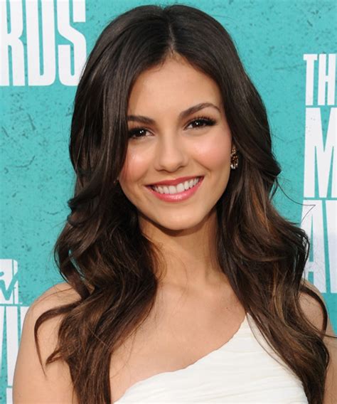 Victoria Justice Hairstyles In 2018