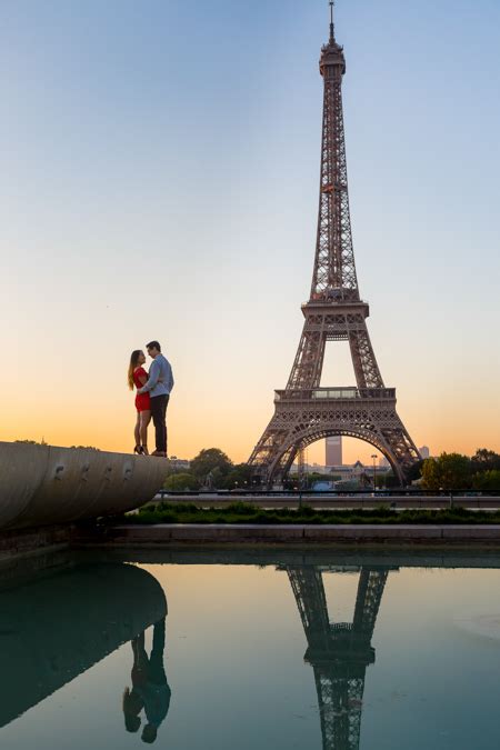 Couple Photo Session Eiffel Tower Fountain Sunrise The Parisian