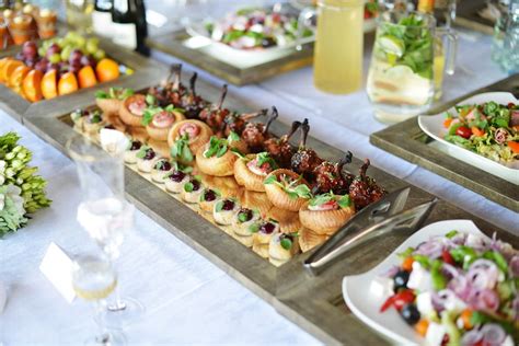 Wedding Food Ideas Create A Grazing Menu Rustic Event