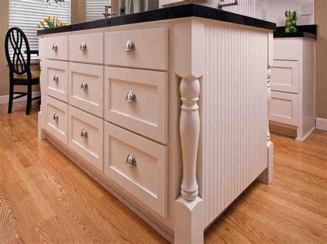 Cabinet refacing is about 1/3 to 1/2 the cost of cabinet replacement. How Much Does It Cost To Reface Kitchen Cabinets ...