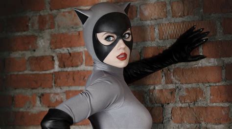 Batman The Animated Series Catwoman Cosplay From Cosplayer Kamikozero