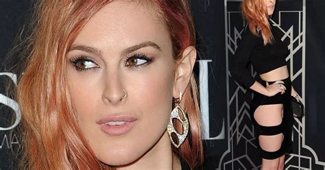 Rumer Willis Flashes Knickers And A Lot Of Side Bum On The Red Carpet Irish Mirror Online