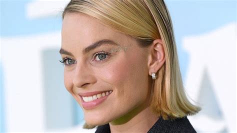 Why Margot Robbie Is Taking On Shakespeare Bbc News