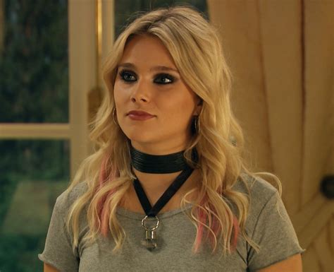 valentina zenere 13 facts about the elite actress you need to know popbuzz