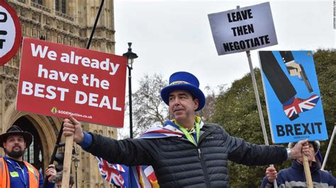Brexit Tv Ads Will Urge Britons To Prepare For No Deal Scenario Cnn