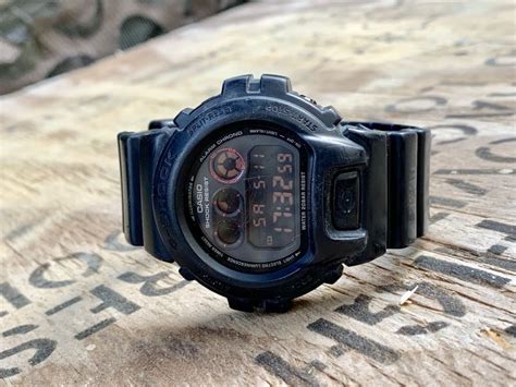 Casio has been slowly and quietly phasing in the module 3230. 米軍放出品 CASIO G SHOCK 3230 Military G-Force DW-6900MS 時計