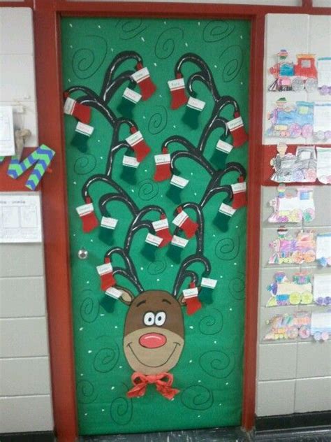 This Is A Cute Christmas Door Down The Hall From Me At Wmp Eac Door
