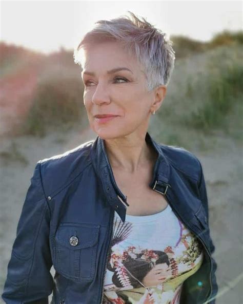 Best Pixie Haircuts For Older Women