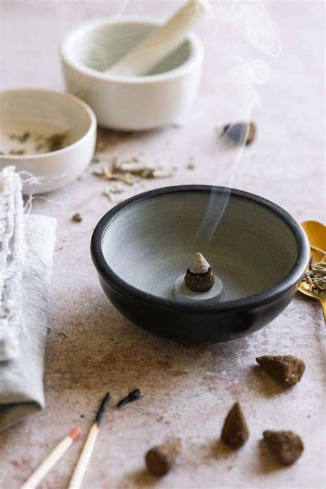 How To Make Your Own Incense With Just 3 Ingredients Hello Nest