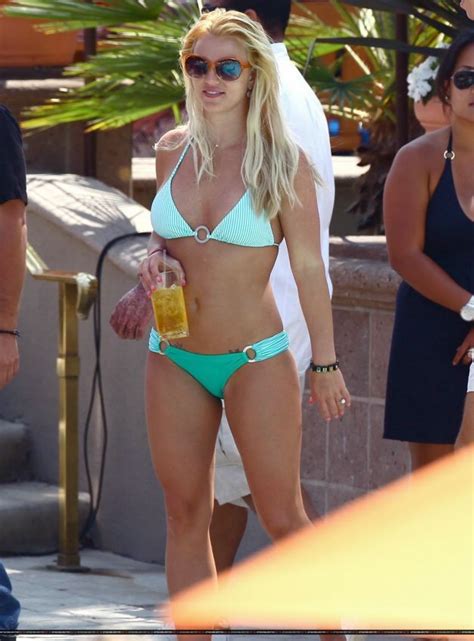Britney Spears In Shape Again Showing Her Incredible Body Porn Pictures