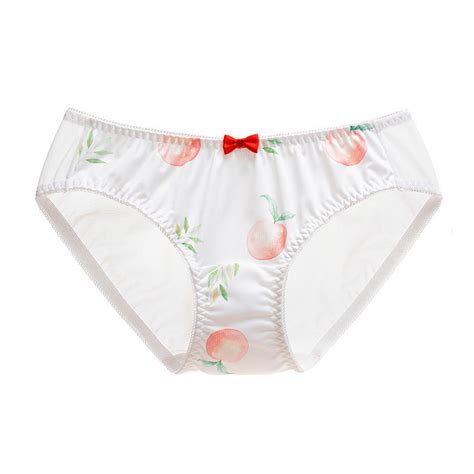 Wholesale Product Type Milk Silk Strawberry Print Ruffle Cute Lovely Girl Panties Cartoon