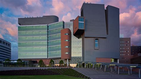 University Of Cincinnati Care Crawley Health Sciences Renovation