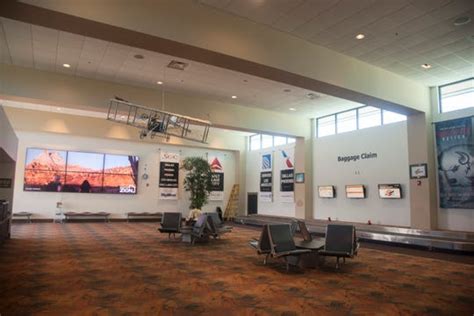 St George Regional Airport Reopens With New Flight To Dallas