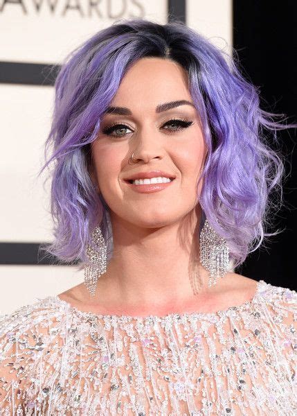 Katy Perrys Lavender Waves And Metallic Liner Summer Hair Color