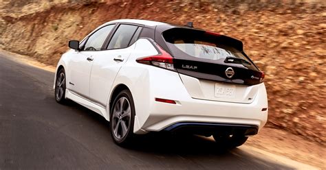 Nissans 2018 Leaf Offers 150 Miles Of Range For 30000 Wired