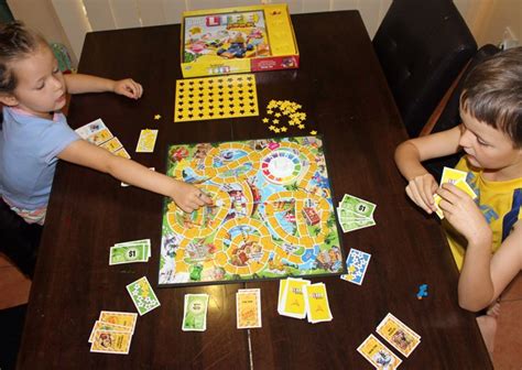 Is the game of life a battle or a game? 5 Ways to Play Game of LIfe Junior | Hasbro Games | Mumtastic