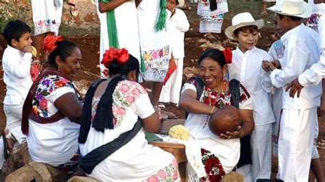 Reconocen A Municipio De Yucatán Por La Conservación De Tradiciones