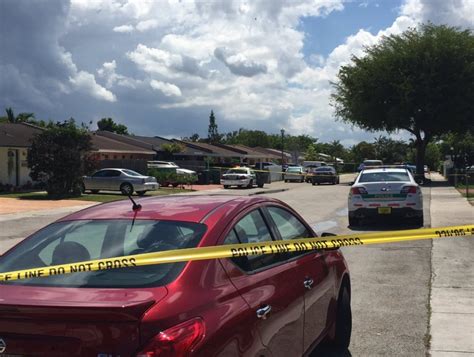 Man Finds His Parents Dead Inside Kendall Home Police Say Follow