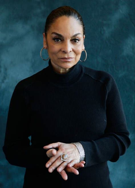 Jasmine Guy Heads Back To College For Bet Drama The Quad The Salt
