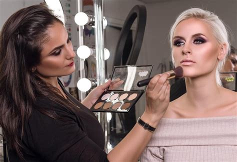 The Traits Attributes And Abilities Of A Successful Makeup Artist