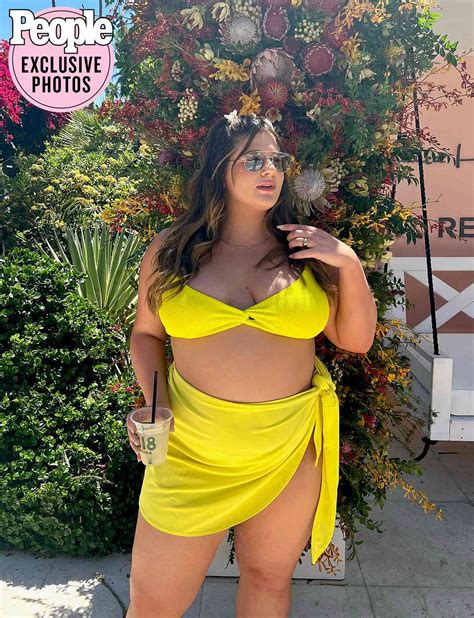 Tiktok Star Remi Bader Gives Inside Look Her First Coachella Photos