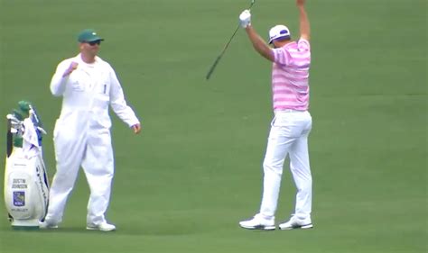Video Dustin Johnson Holes Awesome Shot During First Round Of Masters