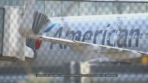 American Airlines Cancels Hundreds Of Weekend Flights