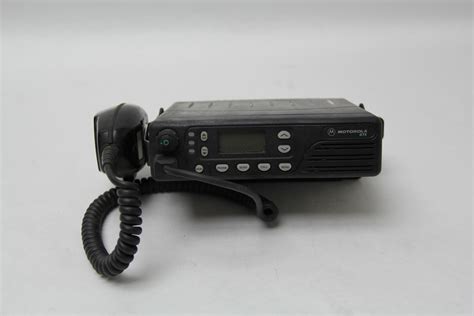 Motorola Gtx 800 Mhz Two Way Mobile Radio Whand Mic M11ugd6cb1an