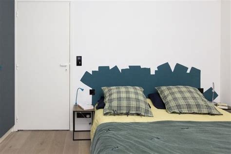 Précautions à prendre pour tester votre teinte. Une tête de lit déstructurée à la peinture | Tete de lit ...