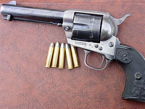 Colt Single Action Army 32 20