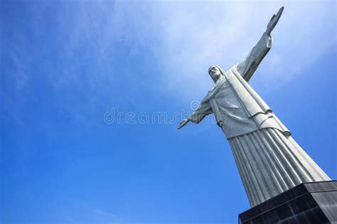 Cristo La Estatua Del Redentor En Rio De Janeiro El Brasil Foto De