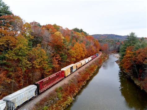The 5 Best Fall Foliage Train Tours In New England New England