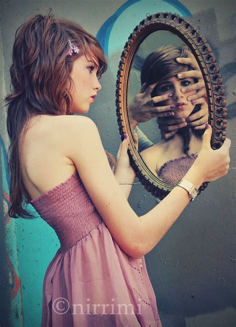 Paper Dreams Girl In The Mirror Cecelia Ahern