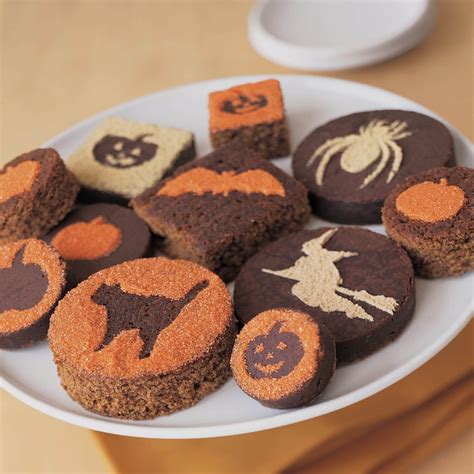 Silhouette Brownies Halloween Food Ideas Plat Halloween Halloween Food