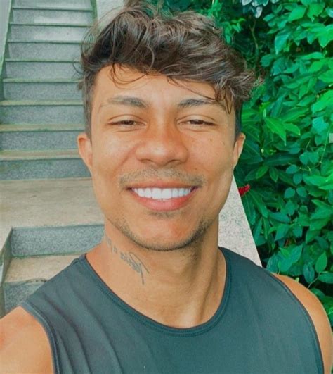 Like se você for usar <3. Pin de Giovanna🔥 em Xamã mc | Xamã, Mc xamã, All star azul