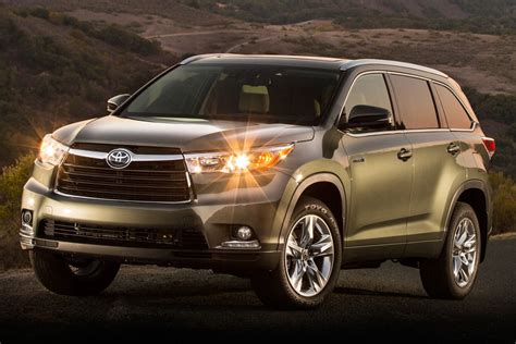 Toyota makes five different suv models, each of which has its own specific uses. Toyota Highlander Limited Platinum 2015 | SUV Drive