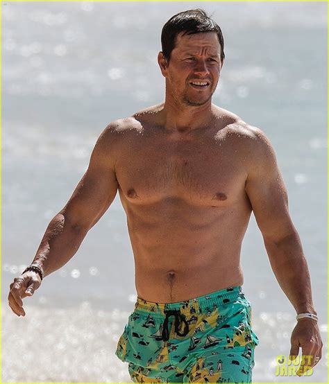 Photo Shirtless Mark Wahlberg Hits The Beach In Barbados Again 04